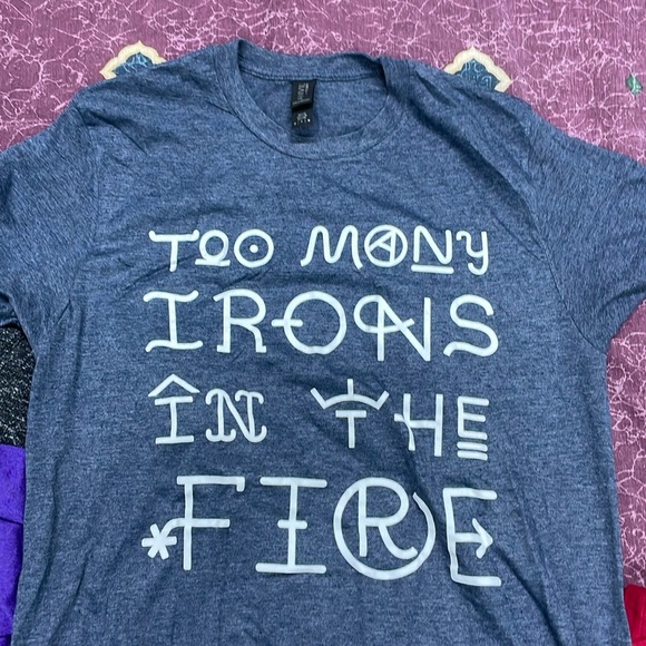 Unisex Tshirt - Picture 1 of 3